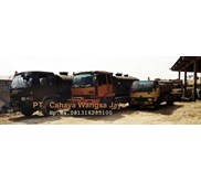 Armada Truk Tanki PT Cahaya Wangsa Jaya