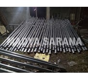 Tiang Besi Rambu Lalu Lintas