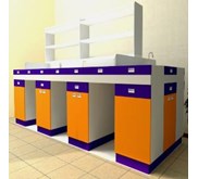 Meja laboratorium (posisi tengah / island bench)