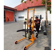 Manual Drum Lifter Kapasitas 350kg Tinggi Angkat 1.4 Meter - HAND LIFT