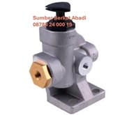CUMMINS 3975404 HEAD 6754-71-7200 FUEL 6754717200 6754 71 7200 - ISB 