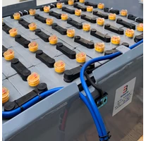 Solusi Custom Traction Battery untuk Forklift Electric