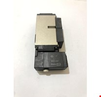 SOLENOID VALVE SMC VFS3100-5FB