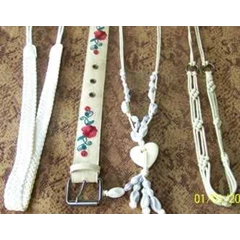 sabuk makrame kulit/mote kayu