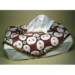 tempat tisu batik besar