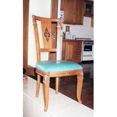 padi dining chair