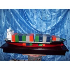 miniatur maket container vessel pot. memanjang (pesanan kalimantan)