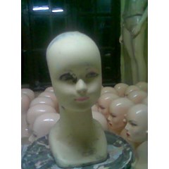 mannequin (patung display pakaian)