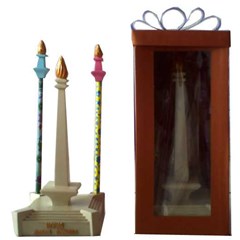 miniatrur monas small