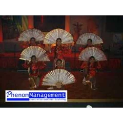 chinese dance ( fan dance)