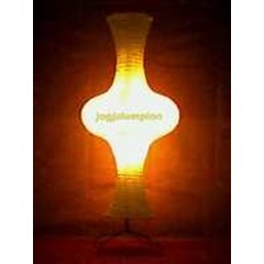 pengrajin & pembuat lampion