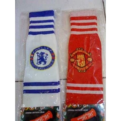 kaos kaki panjang