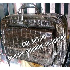 crocodileskin bag (for man)