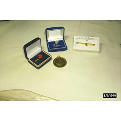 pin, mansed, jepit dasi ( logo )