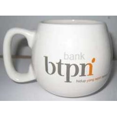 mug donat besar