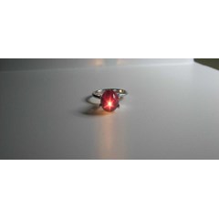 natural purple-reddish sapphire/ruby