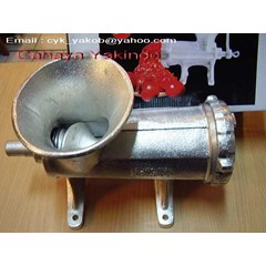 gilingan daging manual