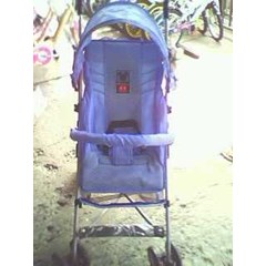 kereta bayi baby does