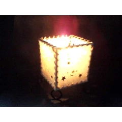 tempat lilin kulit ukir