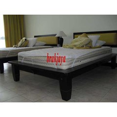 minimalist bed