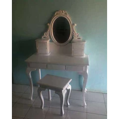 meja rias kartini