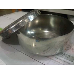 korean steamed rice bowl with lid