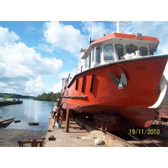 dok , perbaikan, perawatan kapal almunium
