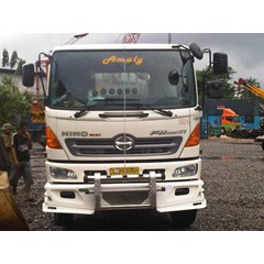 bemper depan dan mahkota hino new