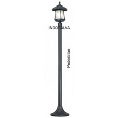 tiang lampu antik pedestrian