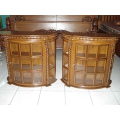 medicine cabinet