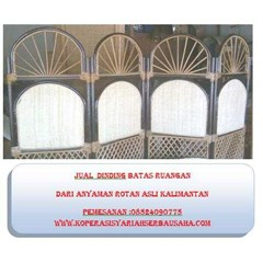dinding ruangan tamu / pembatas / sekat ruangan dari rotan asli kalimantan