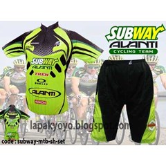 baju sepeda mtb set terbaru : : dengan warna yang matching dan pasti keren