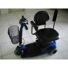 kursi roda elektrik