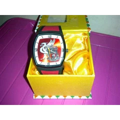 jam tangan persegi_ liverpool
