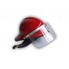 helm pemadam