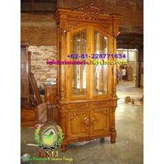 pilar display cabinet