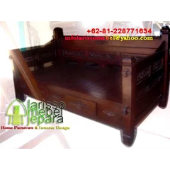 daybed antique style