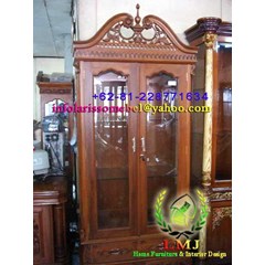 chippendale display cabinet