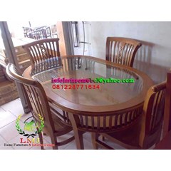 keranjang dining table set