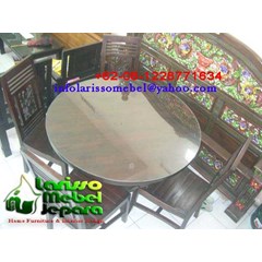 balero tangga dining table