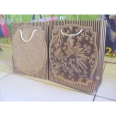 tas kertas kode d= 15x7x18cm tassnack| tassouvenir| taspengantin| paperbag| taskertas| tasmakanan| tashaji| tasaqiqoh| tasdusmakan| foodbox| tassouvenirpengantin| tasseminar| taspelatihan| shopingbag| tasbelanja| tastokosepatu
