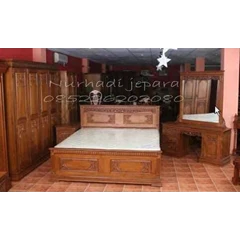 kamar set majapahit almari 5 pintu