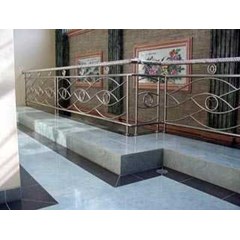 railing balkon minimalis