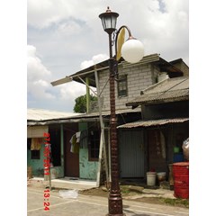tiang lampu antik