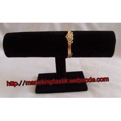 display gelang susun 1