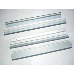wiper/ doctor blade toner cartridge