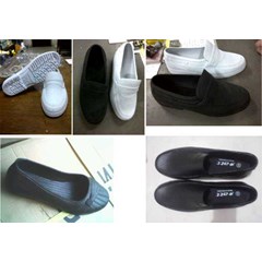 sepatu karet / sandal karet