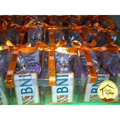 goodie bag / souvenir ulang tahun coklat edible & cupcake
