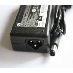 adaptor hp compaq ( komputer bintaro, pondok indah, rempoa, ciputat, lebak bulus, pondok pinang)