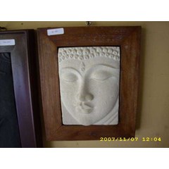 relief wajah budha